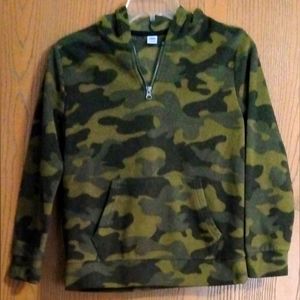 Old Navy Fleece Camo Hoodie size L (10-12)     6-024
